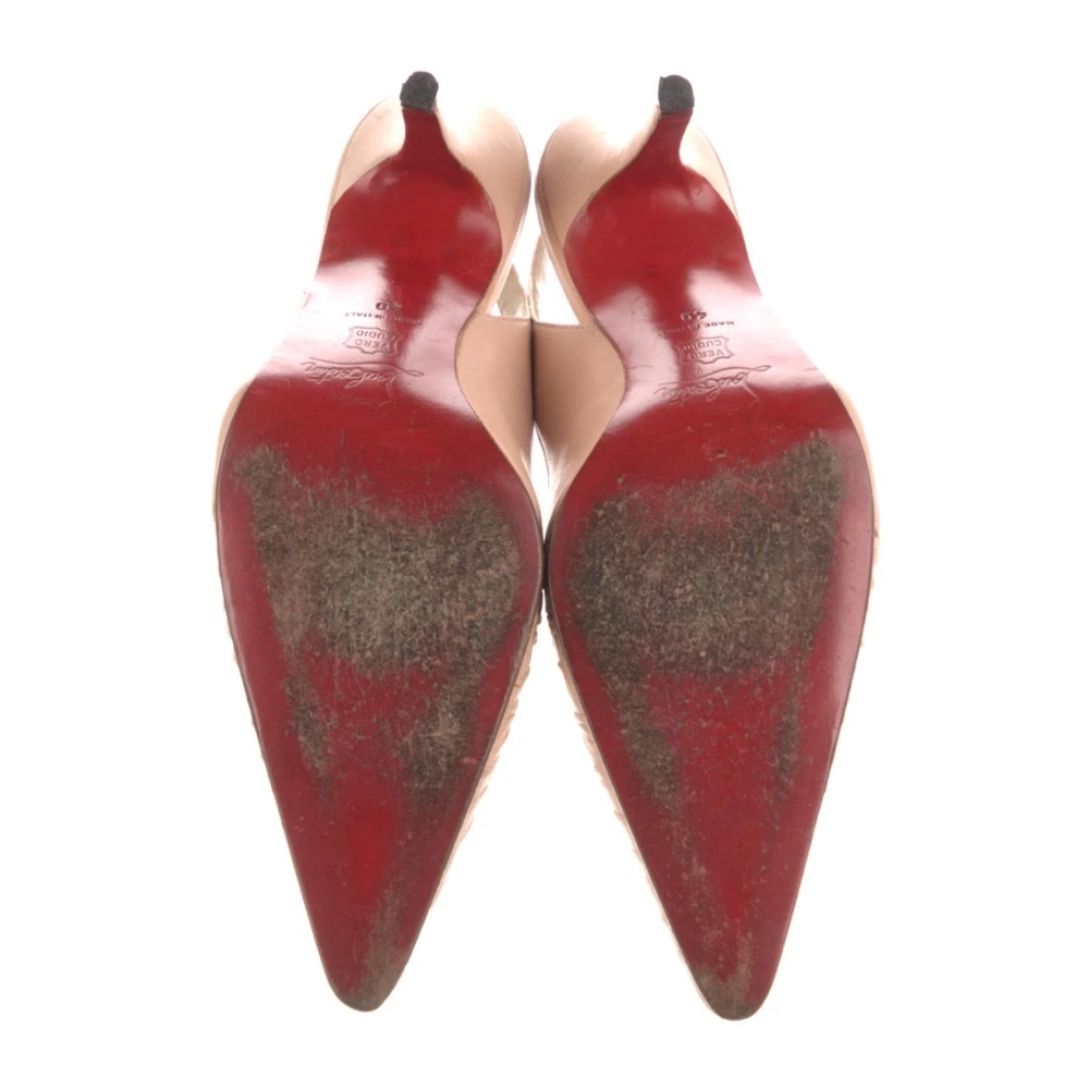 Christian Louboutin - Picture 5 of 5